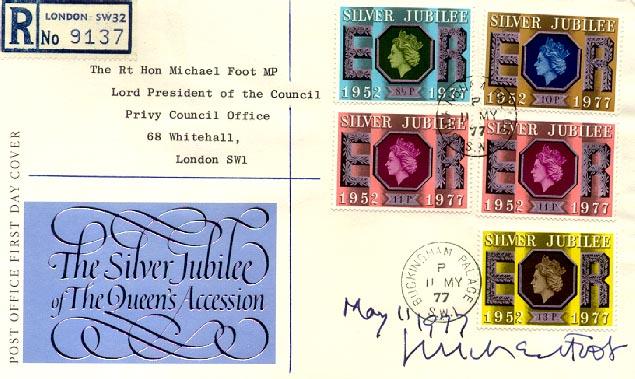 1977 (05) Silver Jubilee - PO - Buckingham Palace CDS - Addressed to & Signed by Michael Foot MP