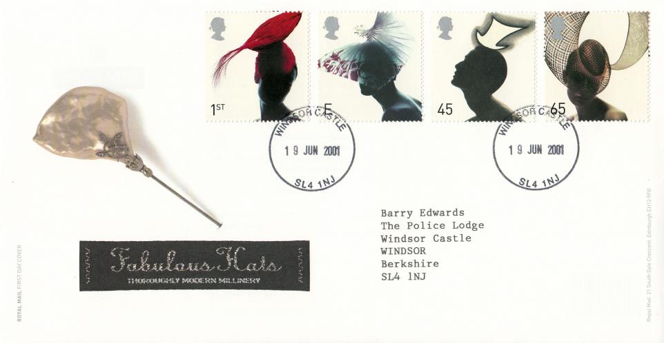 2001 (06) Hats - RM - Windsor Castle CDS