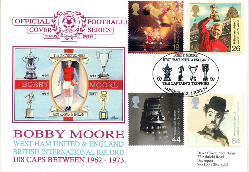 1999 (06) Entertainers - Dawn Football (Bobby Moore) Official