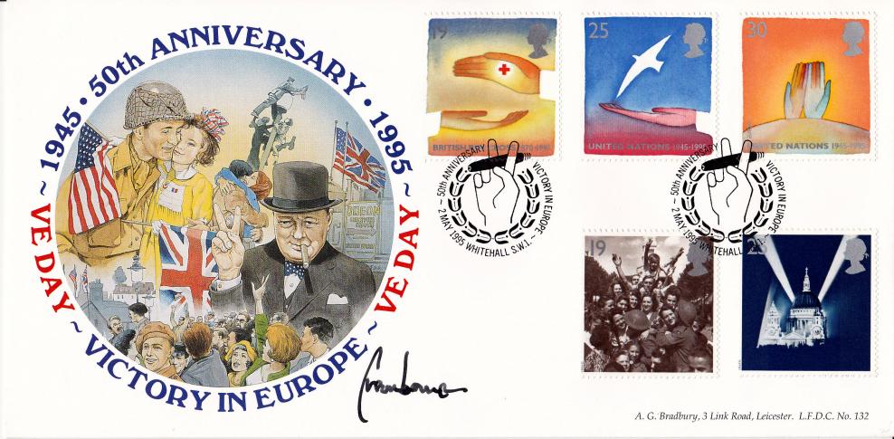 1995 (05) VE Day - Bradbury LFDC Official - Signed by Lord Cranborne