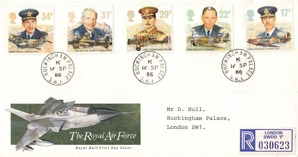 1986 (09) Royal Air Force - RM - Buckingham Palace CDS