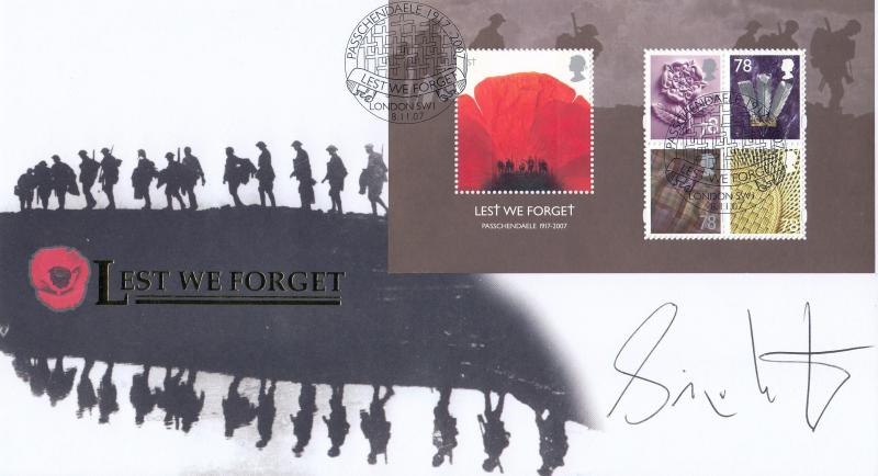 2007 (11) Lest we Forget M/S - Internet/Buckingham Official - Signed by Simon Weston