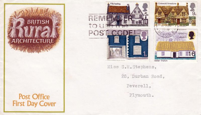 1970 (02) Cottages - PO - Remember To Use The Postcode Slogan